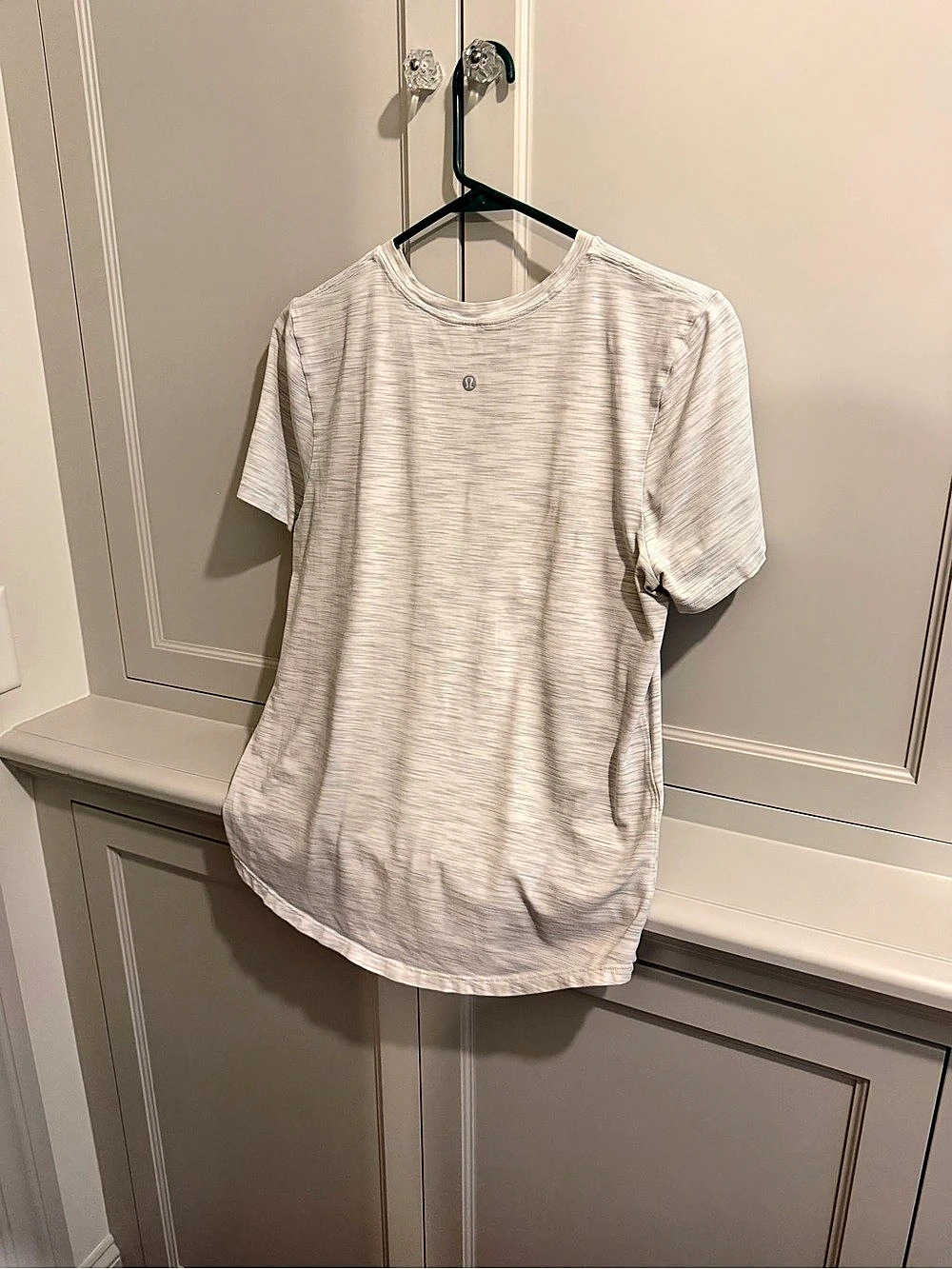 lululemon Short-Sleeve Shirt Gray